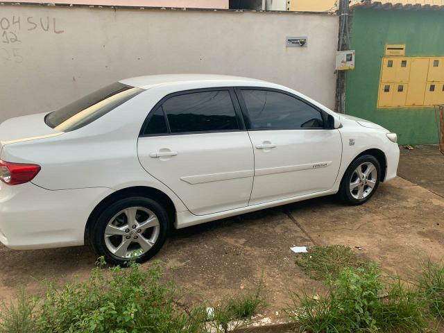 Toyota Corolla xei 2.0 aut 2012 2013 - Foto 2