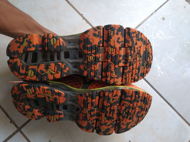 mizuno prophecy 4 laranja