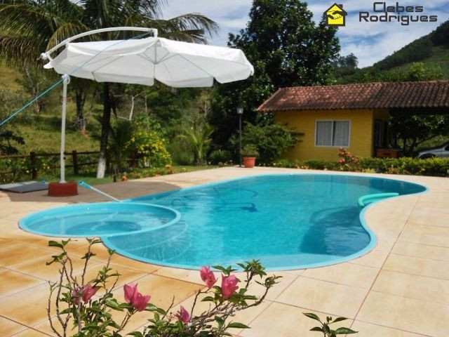 Sítio em Jaboti com duas casas!