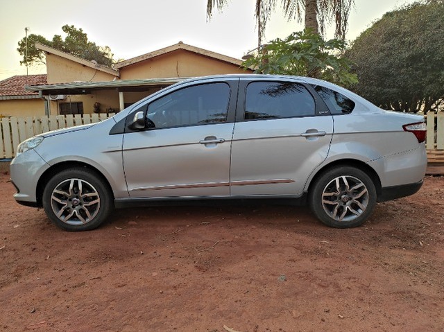 FIAT GRAND SIENA ESSENCE 1.6 FLEX 16V