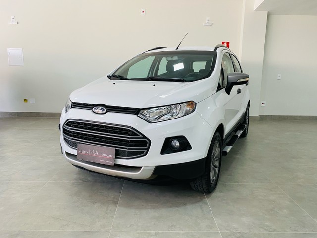 FORD ECOSPORT FREESTYLE 1.6 2015