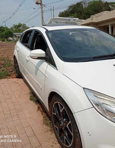 FORD FOCUS TITANIUM PLUS