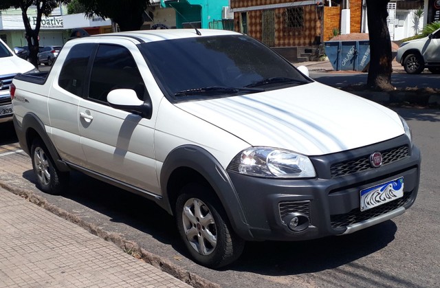 FIAT STRADA FREEDOM 1.4 -FLEX