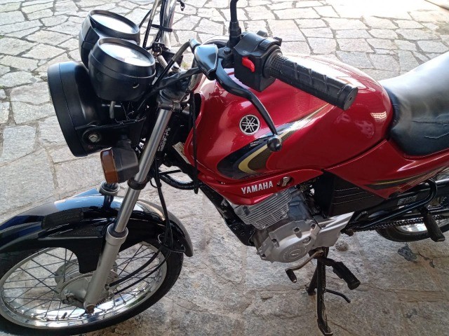 MOTO YAMAHA YBR