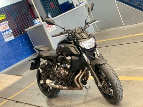 YAMAHA MT-07 ABS