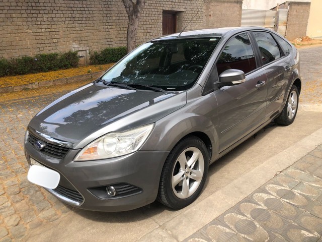 FORD FOCUS 1.6 ANO 2010 COMPLETO RARIDADE DUVIDO IGUAL PARA PESSOAS EXIGENTES TROCO