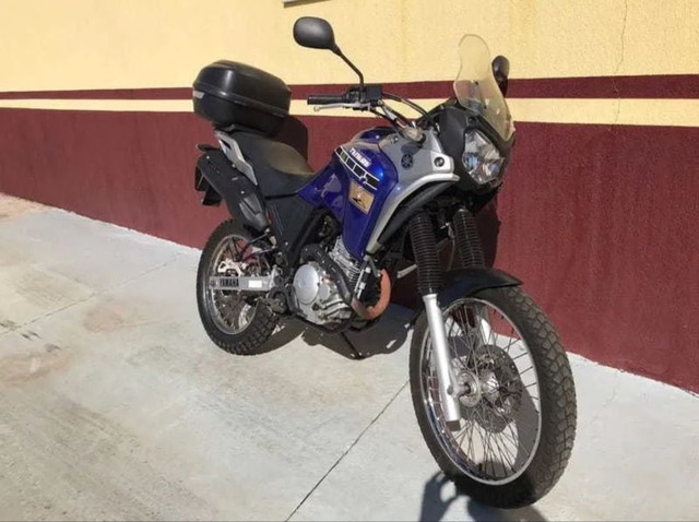 YAMAHA TÉNÉRÉ