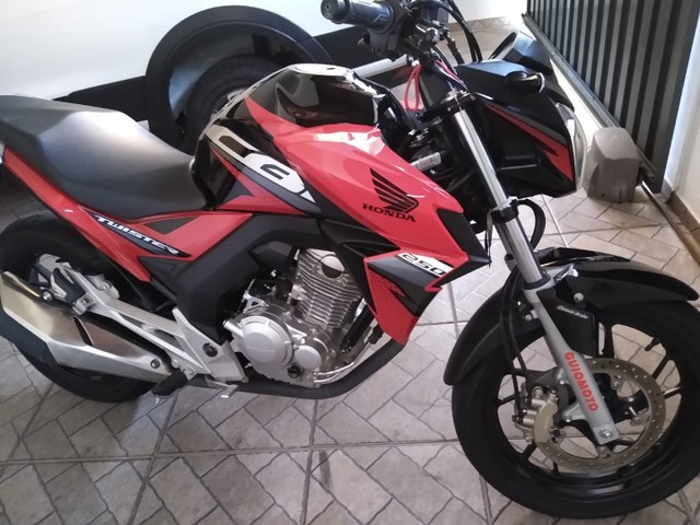 HONDA CBX TWISTER 2019