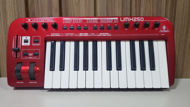 umx 250