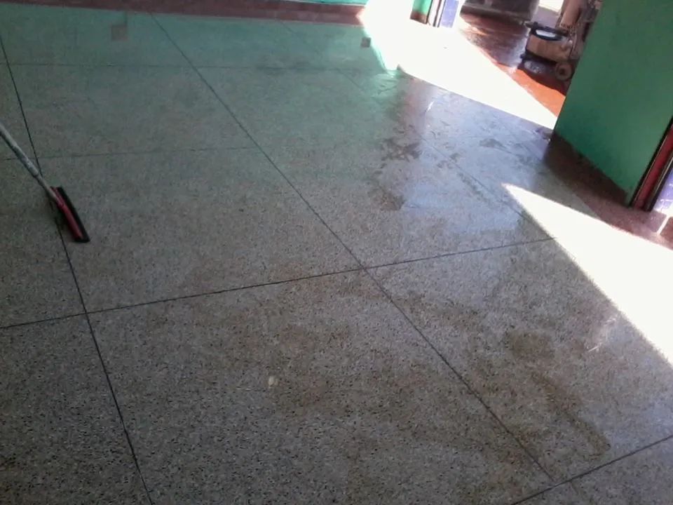 Pisos de granilite boa durabilidade e barato  - Foto 2