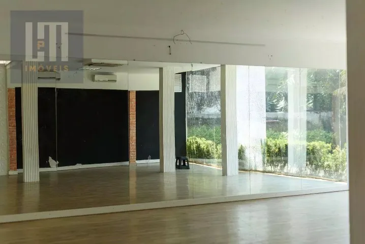 Casa Comercial 702m² próximo ao Fórum, Sefaz, Shopping Manaura no Adrianópolis