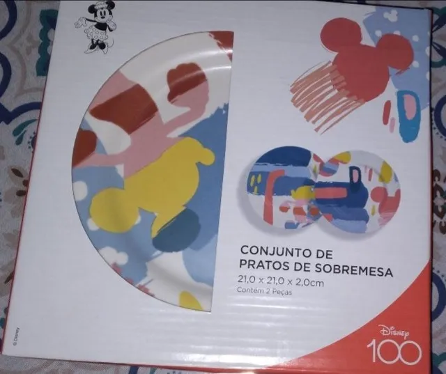 Conjunto de pratos para sobremesa 