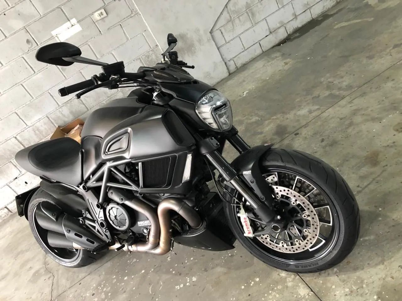 DUCATI DIAVEL 1198 DARK 2018 - 1314016081 | OLX