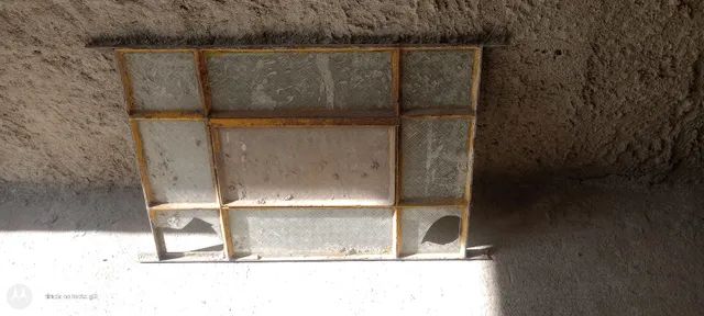 Janela, portão  garagem e portão social - Foto 5