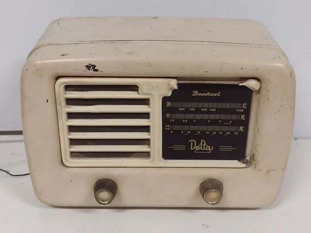 Rádio antigo valvulado delta - Foto 5