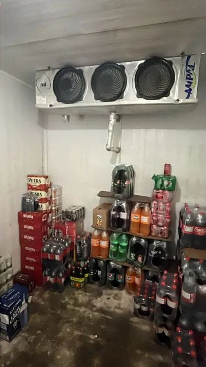 DISTRIBUIDORA E EMPORIO ARAUJO BEBIDAS NO JARDIM AMERICA A 15 ANOS - Foto 8