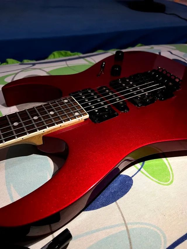 Guitarra Ibanez ponte Floyd Rose Blindada