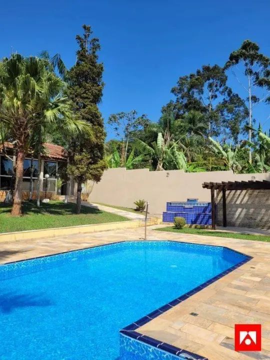 Chácara Sport Bar de Alto Padrão à Venda em Jacutinga - MG