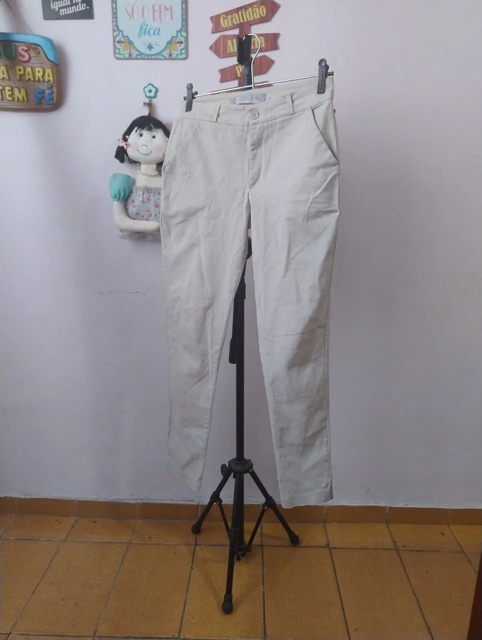 Calça Social gelo (semi nova).