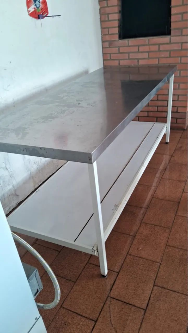 Bancada / Mesa inox escovado ÓTIMO ESTADO 
