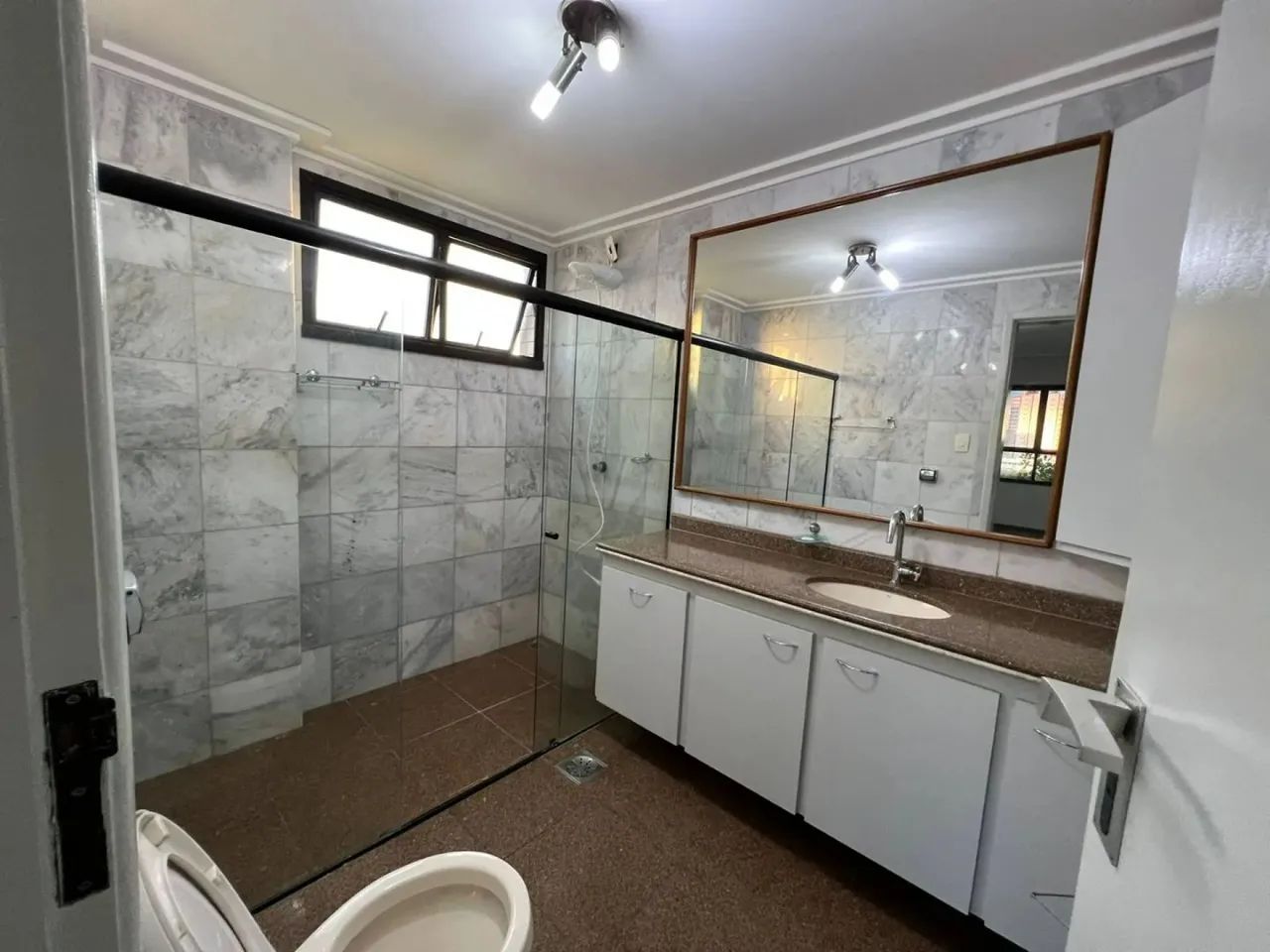 Apartamento Padrão no Condomínio Residencial Oscar Niemeyer   ,4 quartos ,4 banheiros ,2 v - Foto 5