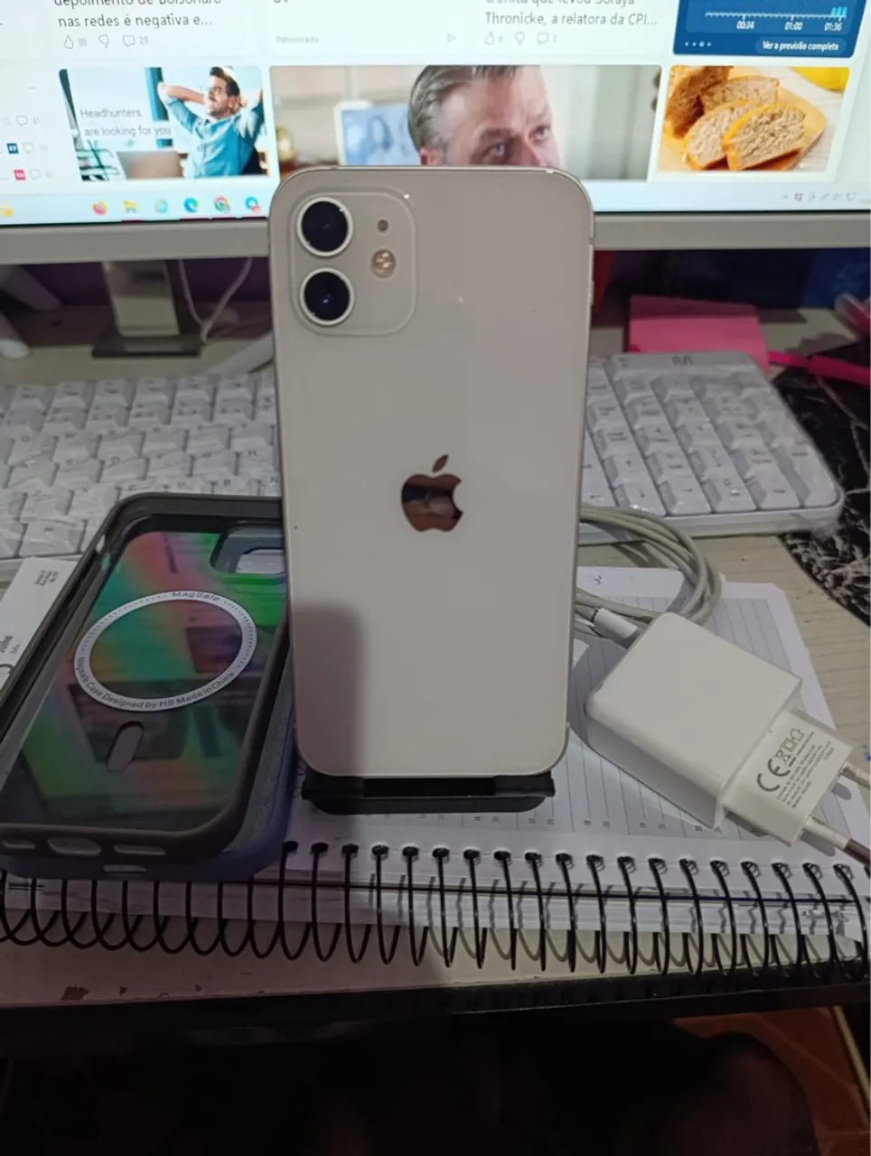 iPhone 12 de 128GB. Apenas troco