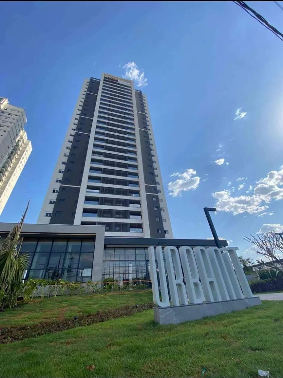 Vendo Apartamento de 1 suítes no Edifício Urbanit