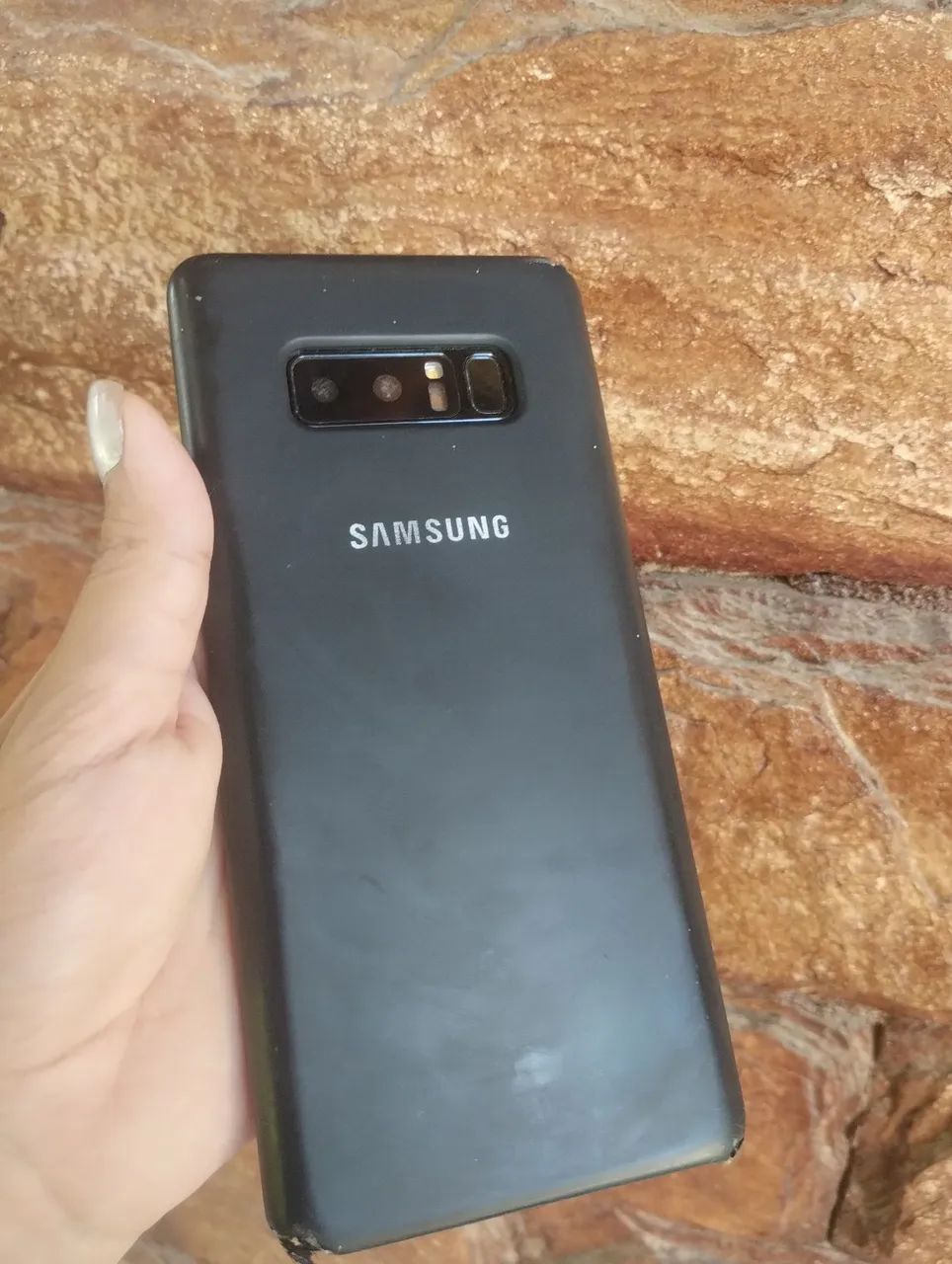 VENDO GALAXY NOTE 8 COM DEFEITO NO DISPLAY - PARA RETIRADA DE PEÇAS OU REPARO - Foto 2