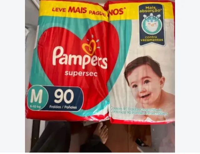 FRALDA PAMPERS M COM 90 unidades