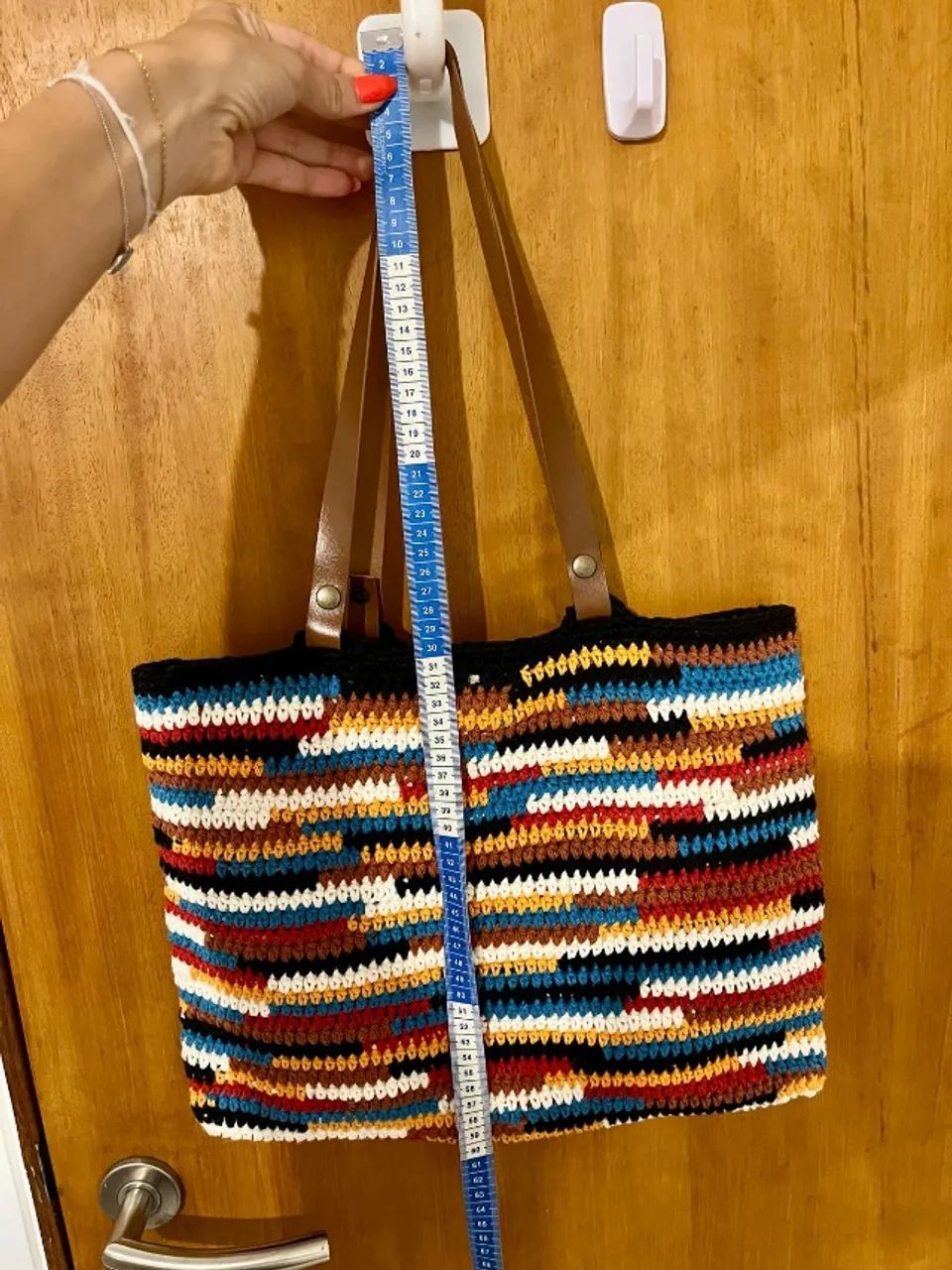 Bolsa de crochê colorida nova - Foto 5