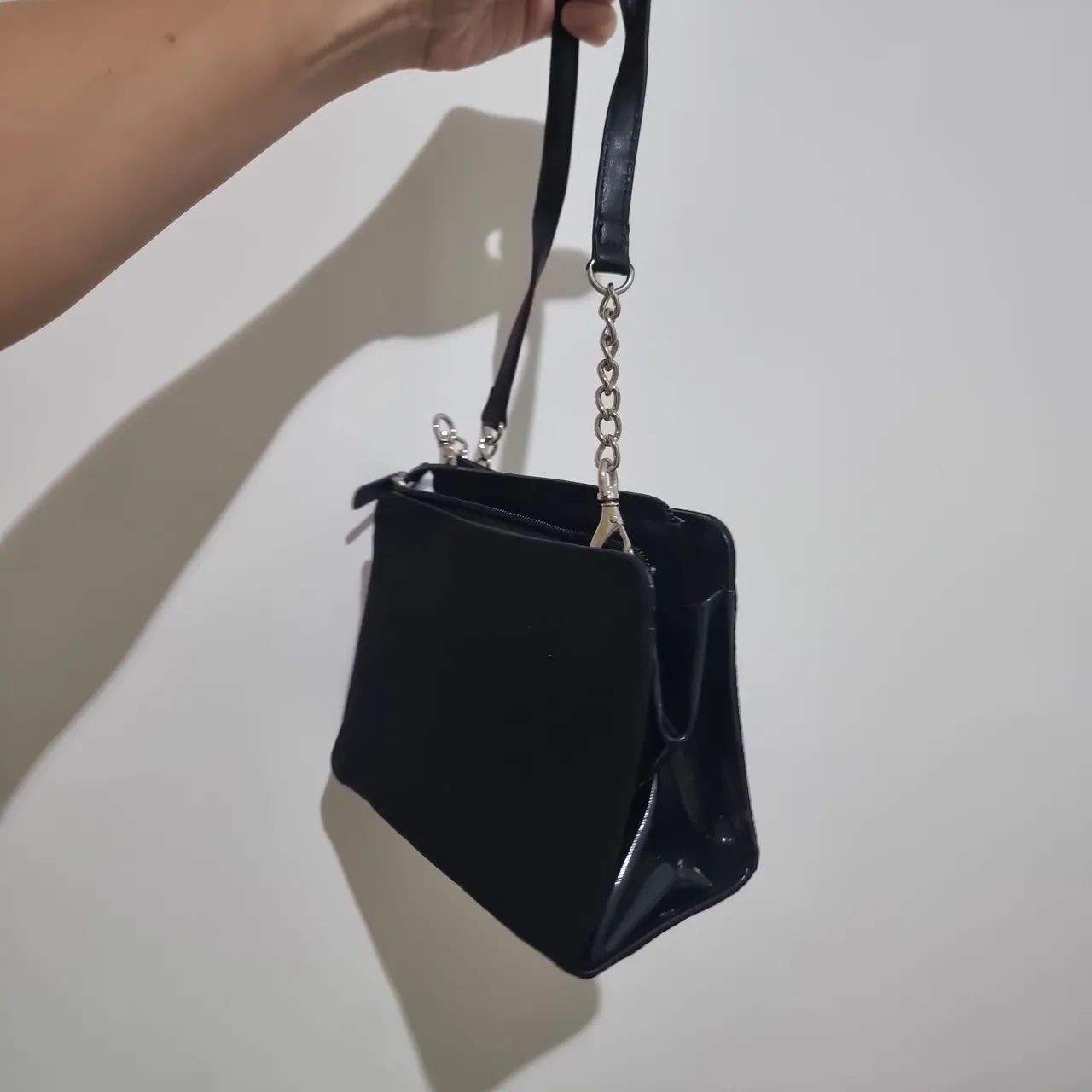 Bolsa de mão e ombro amarela com detalhes preta e jeans 1 bolsa com 3 capas  - Foto 5