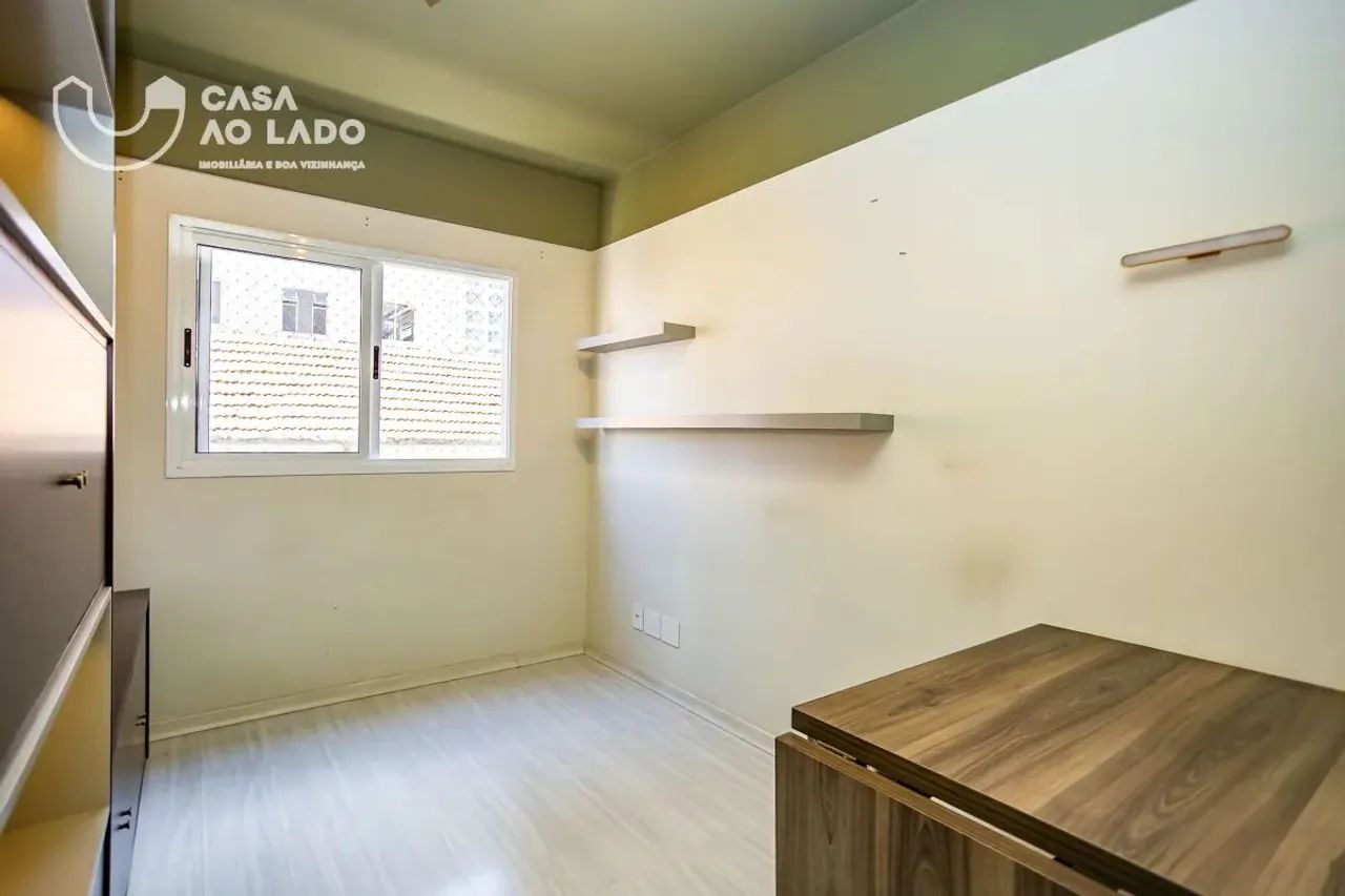 Apartamento de 58m² semimobiliado com 02 quartos no Centro - Curitiba/PR - Foto 4