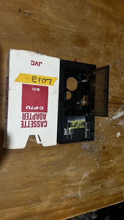 Adaptador cassete conversor VHS da JVC C-P7U a pilha