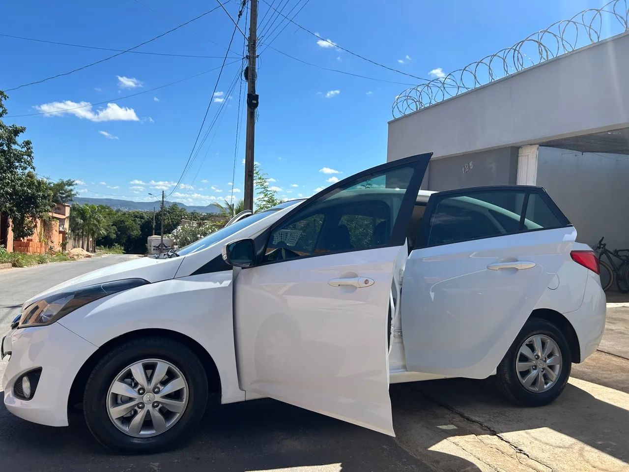 HB20S Automático