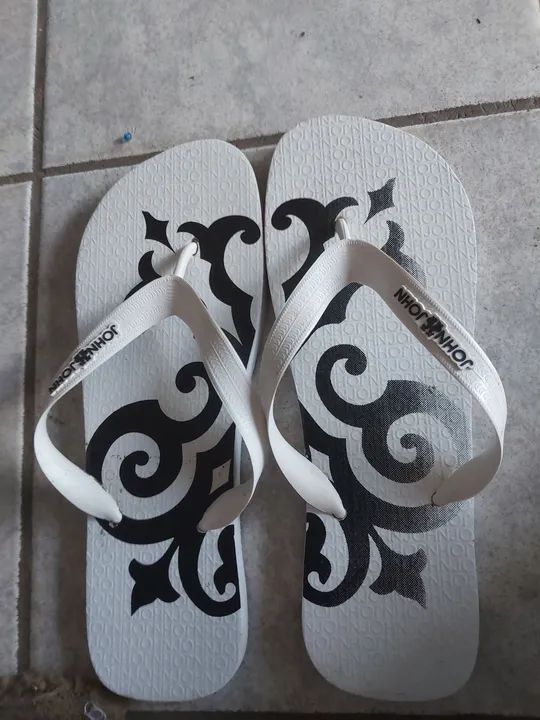 Chinelos John John,número 43