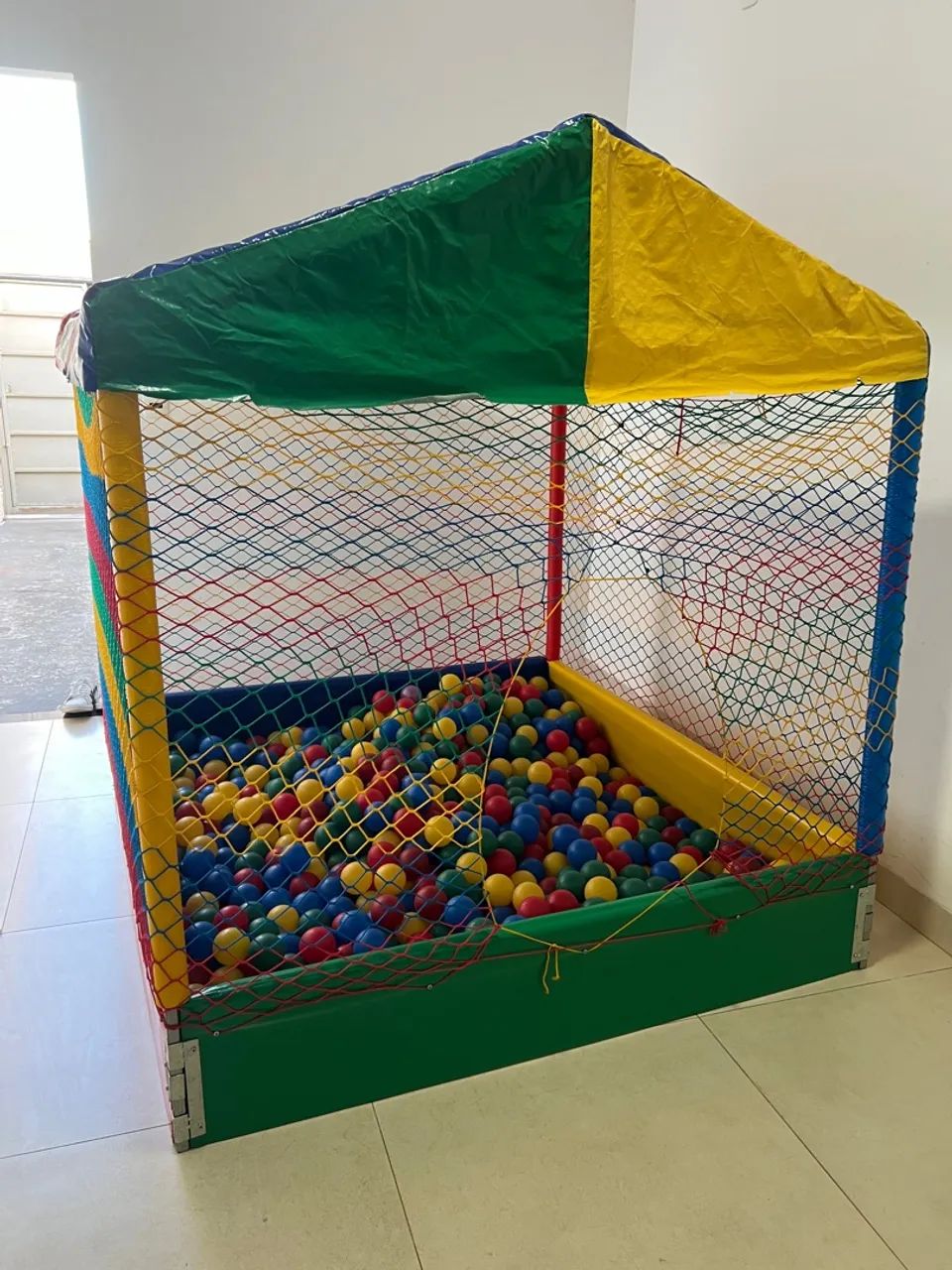 Piscina de bolinha