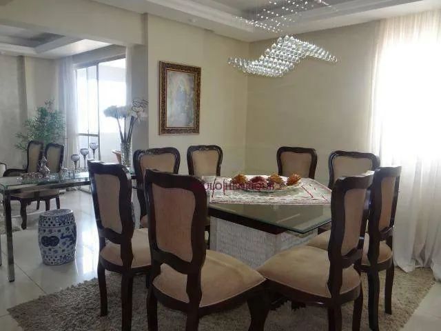 Cobertura Triplex com 6 dormitórios sendo 3 suítes no Bairro do Farol com 220m² - Foto 4