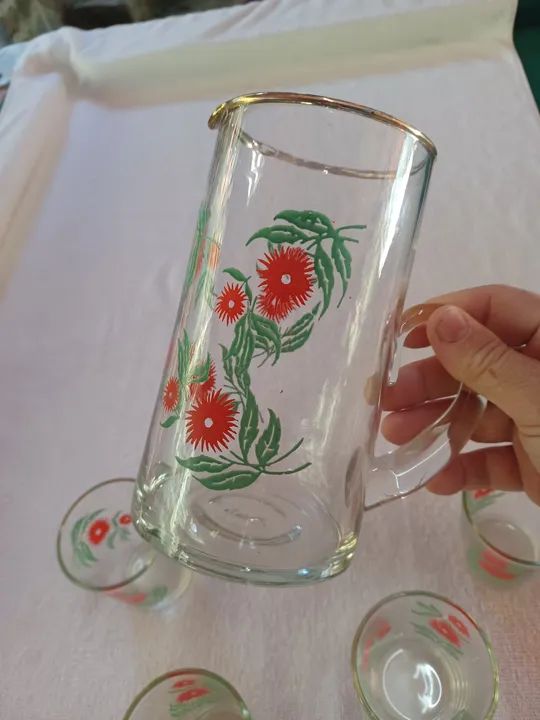 Jarra com copos  - Foto 4