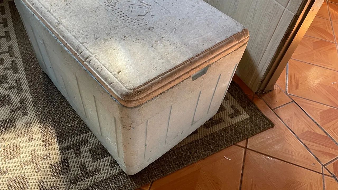 Cooler Térmico 130 Litros - Foto 4