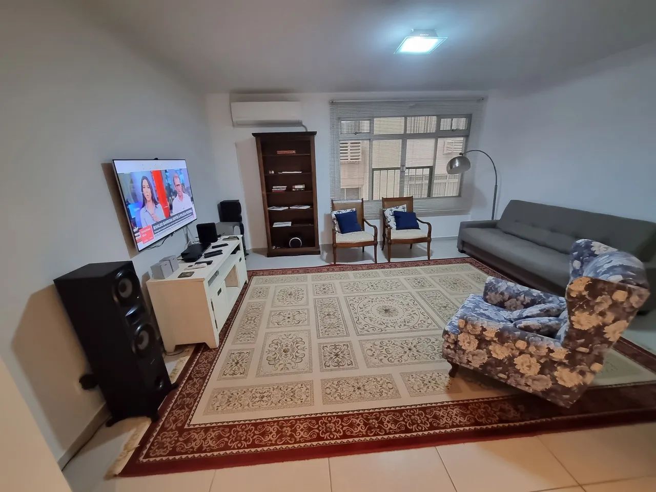 Vendo apto na Beira Mar Norte na Agronômica Florianópolis. 03 quartos CRECI SC 27480. - Foto 3