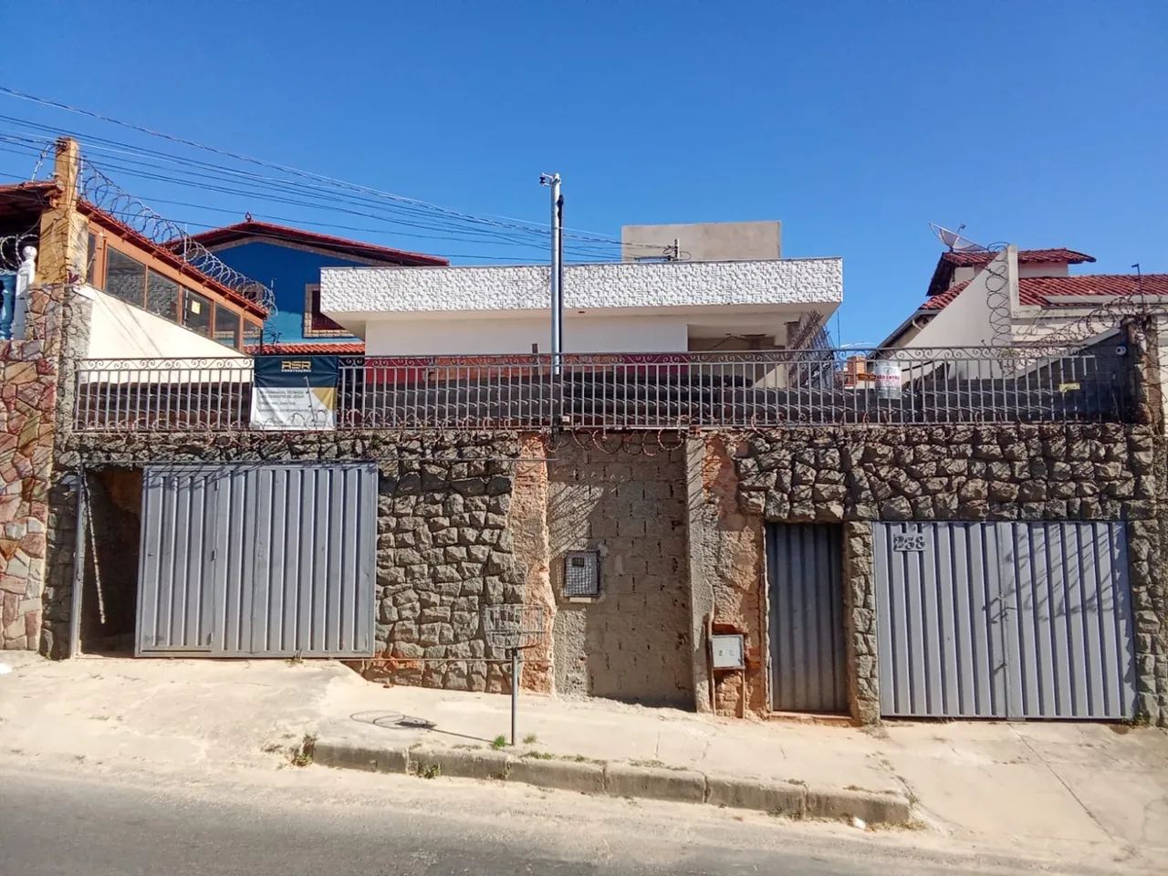 Portoes de ferro chapa 18 (4 portões ) - Foto 3