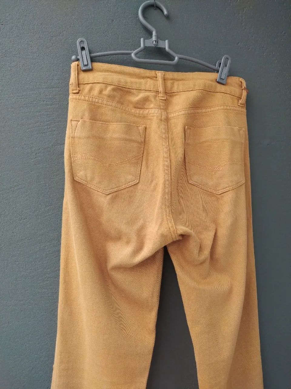 Calça jeans caramelo flare suede - Foto 3