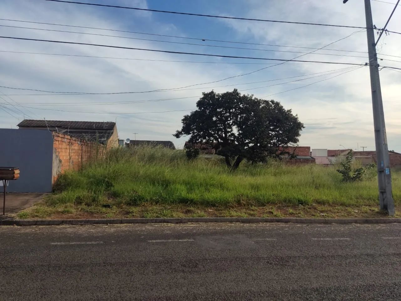 Lote Comercial 300,00m² (Proximo ao Condomínio) Residencial Campos Dourados