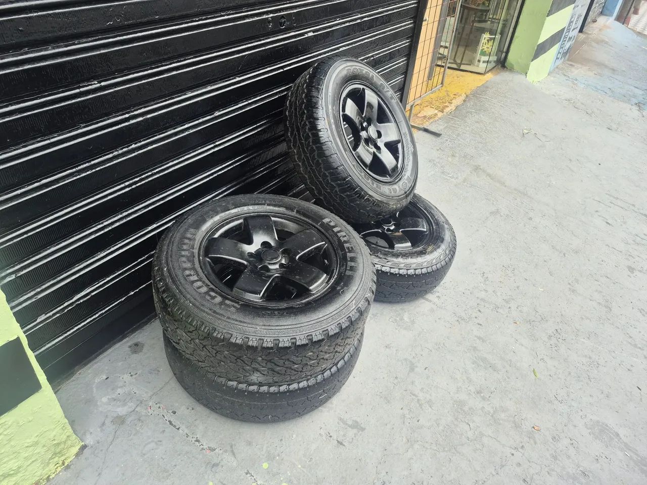 Rodas para pikps com pneus 5 furos oportunidade - Foto 6