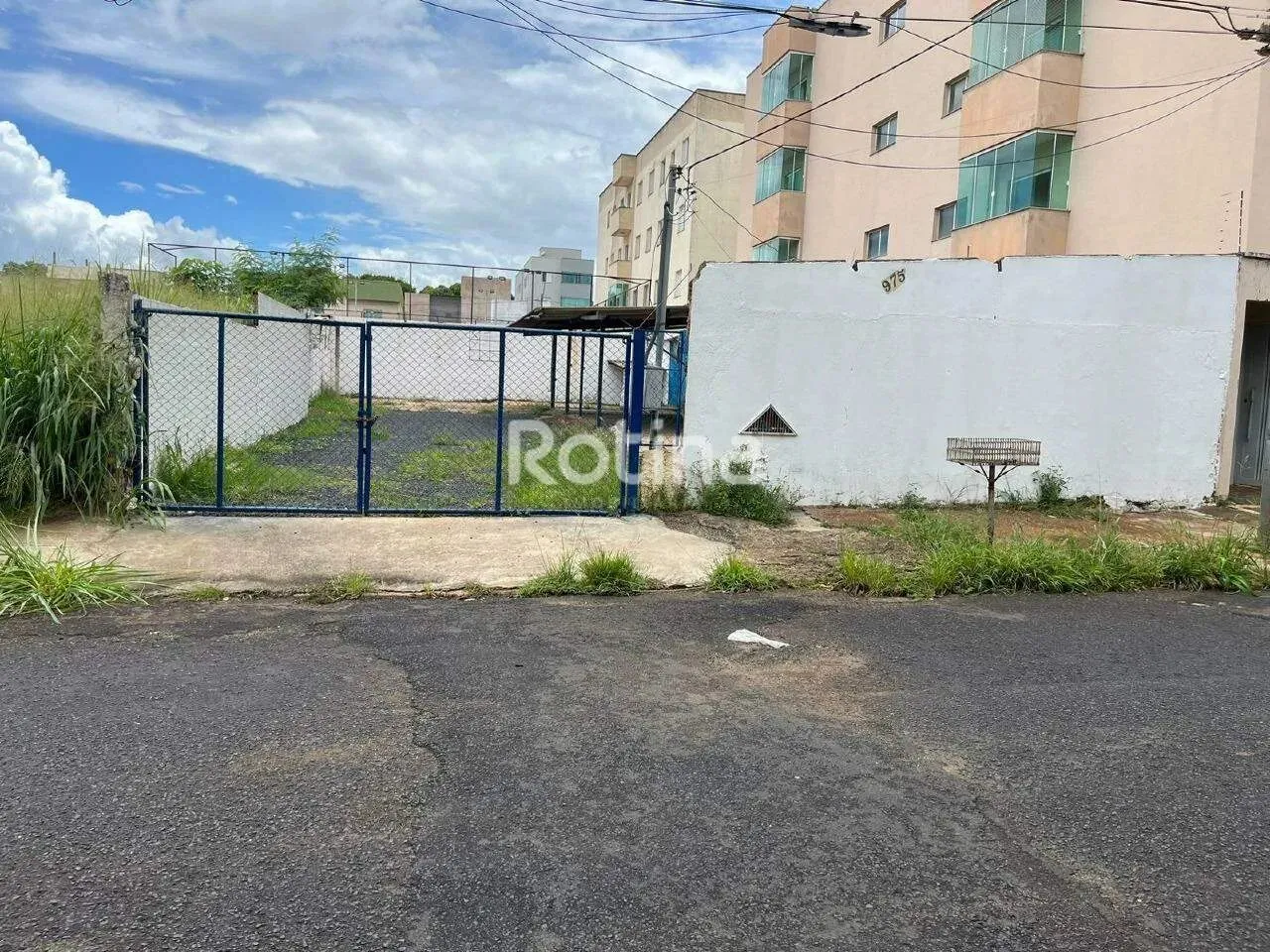 Terreno para alugar, Santa Mônica - Uberlândia/MG - Rotina Imobiliária
