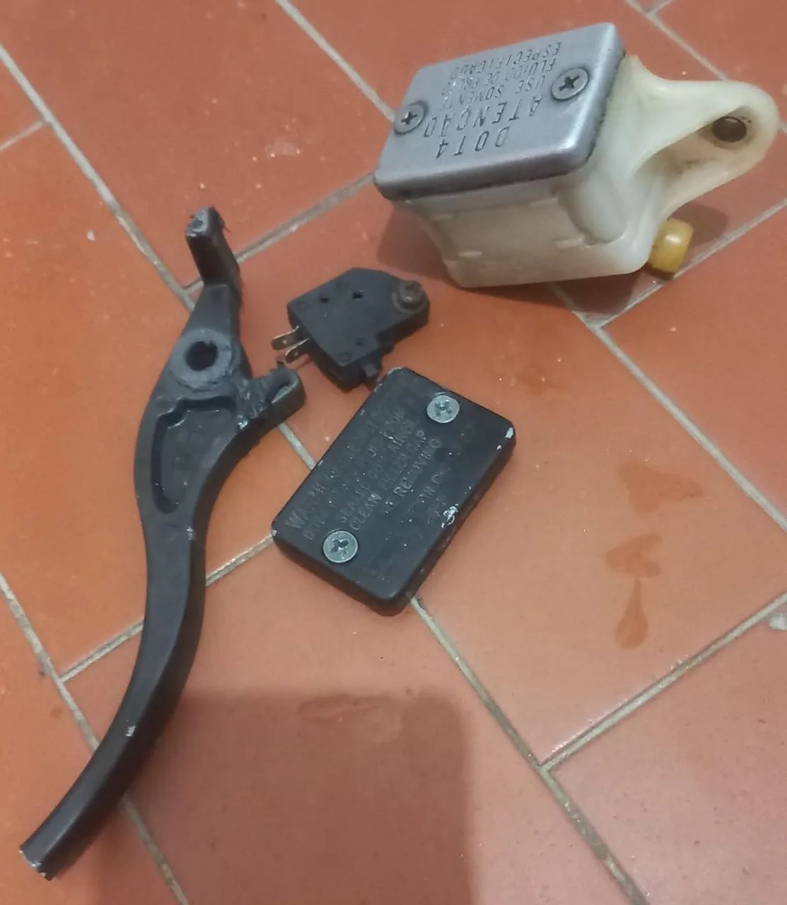 Xenon novo barato pra hoje  - Foto 2