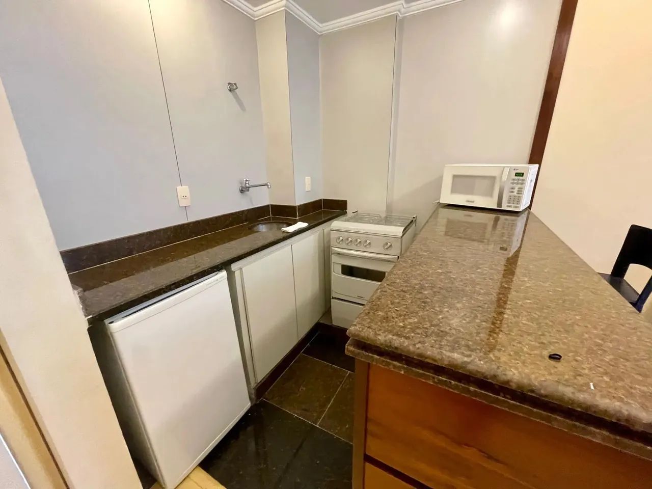 Apartamento de 01 quarto mobiliado na Savassi - Foto 4