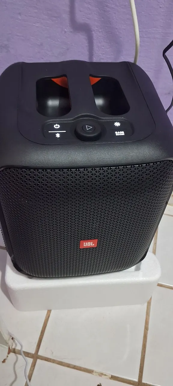 Caixa de Som JBL Party Box