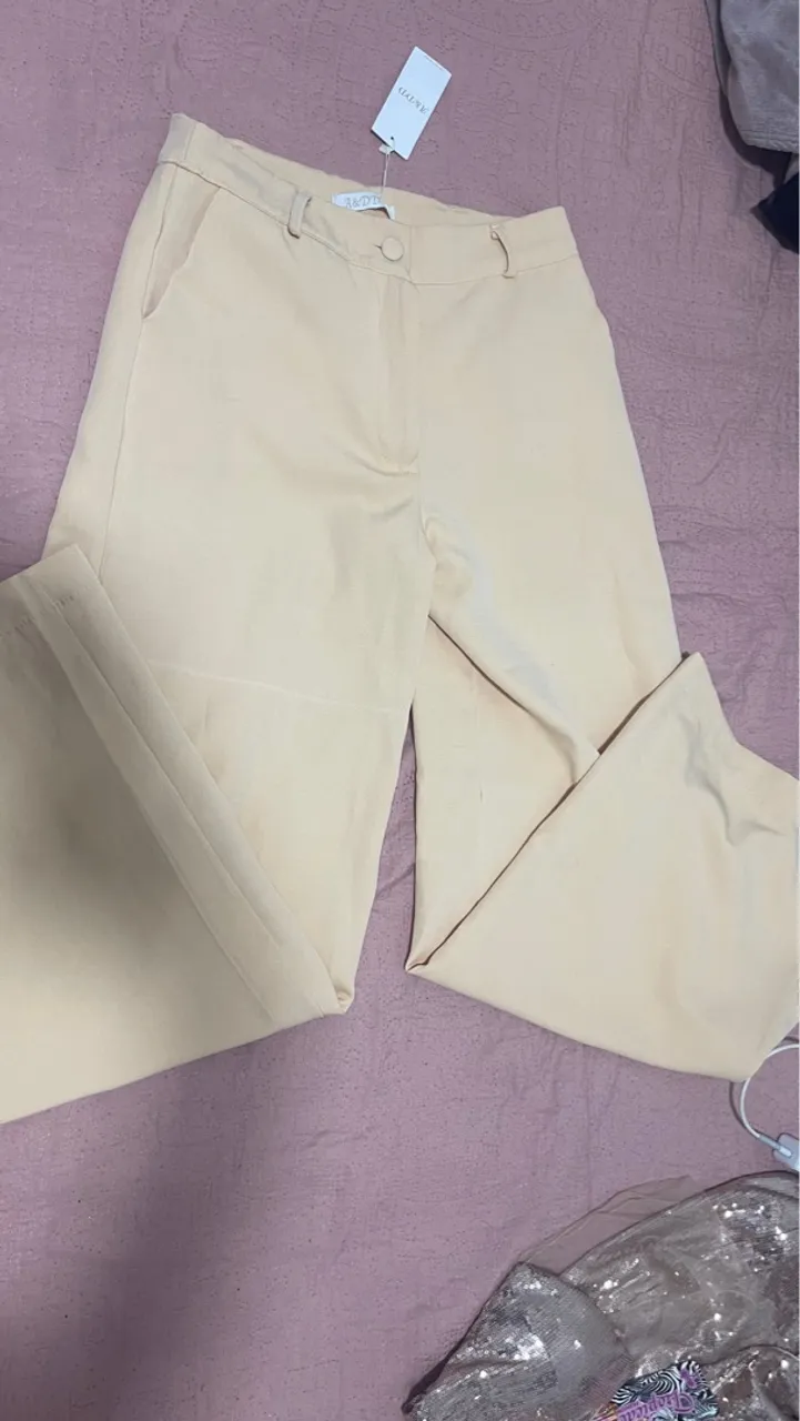 Calça social bege G veste 42/44