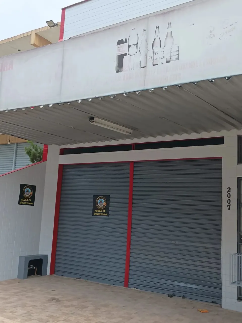 Praça 13 / Ponto Comercial / 9. 8. 1. 0. 6. 3. 2 3. 1